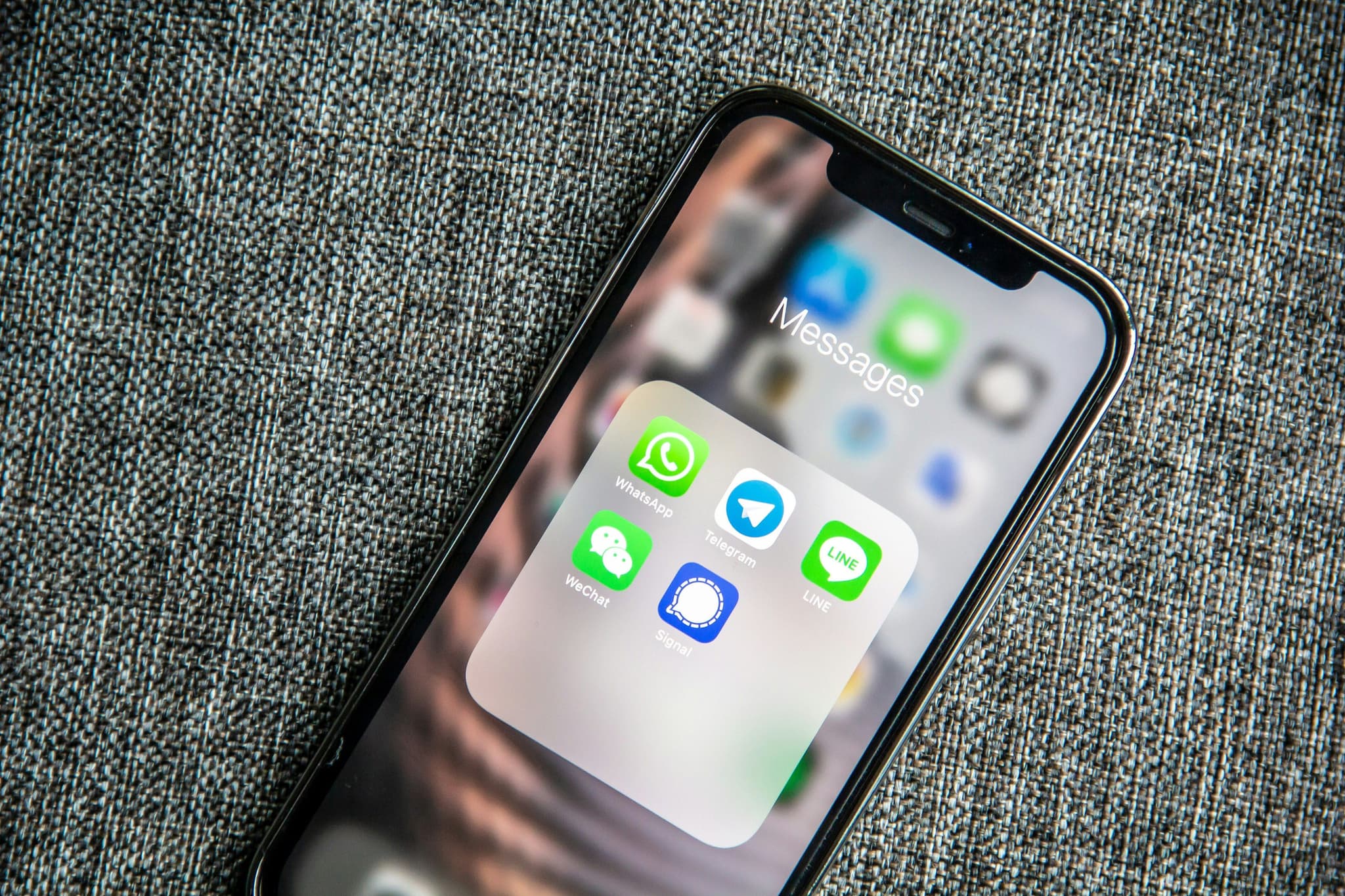 Онлайн-продажи в Китае: новые бренды Москвы появились на площадке WeChat